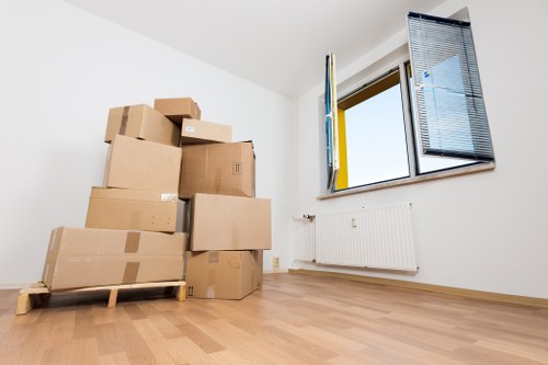 Cubic-yard pricing example for boxes and furniture