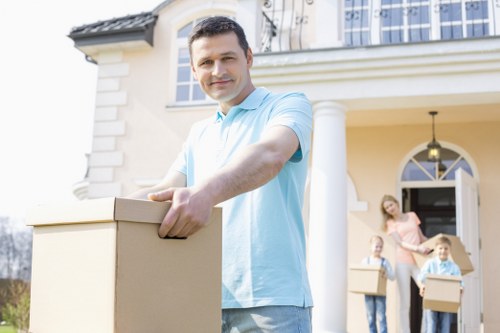Professional house removals planning in Lewisham street environment